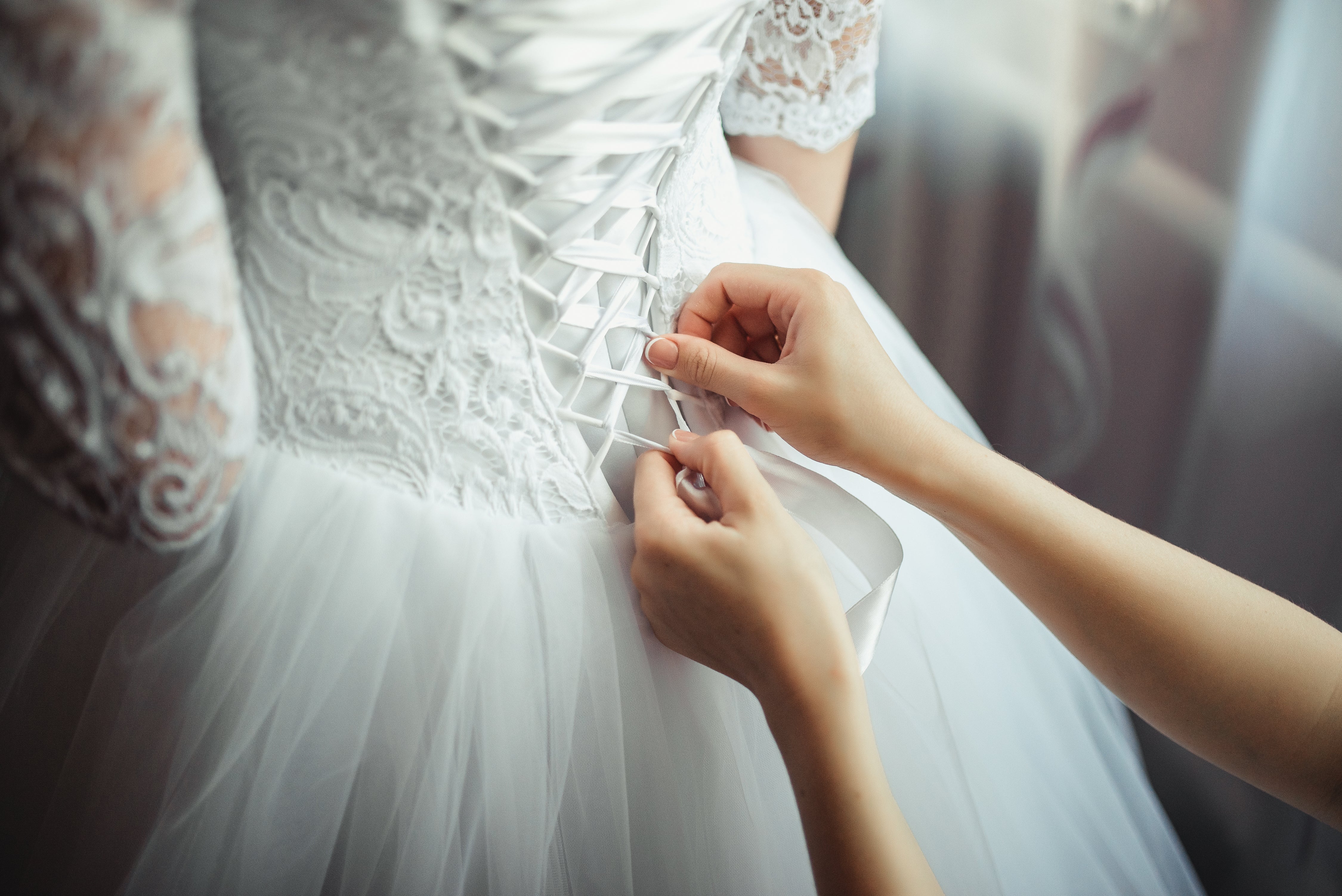 Tips for accessorizing your wedding gown or a bridesmaid dress!