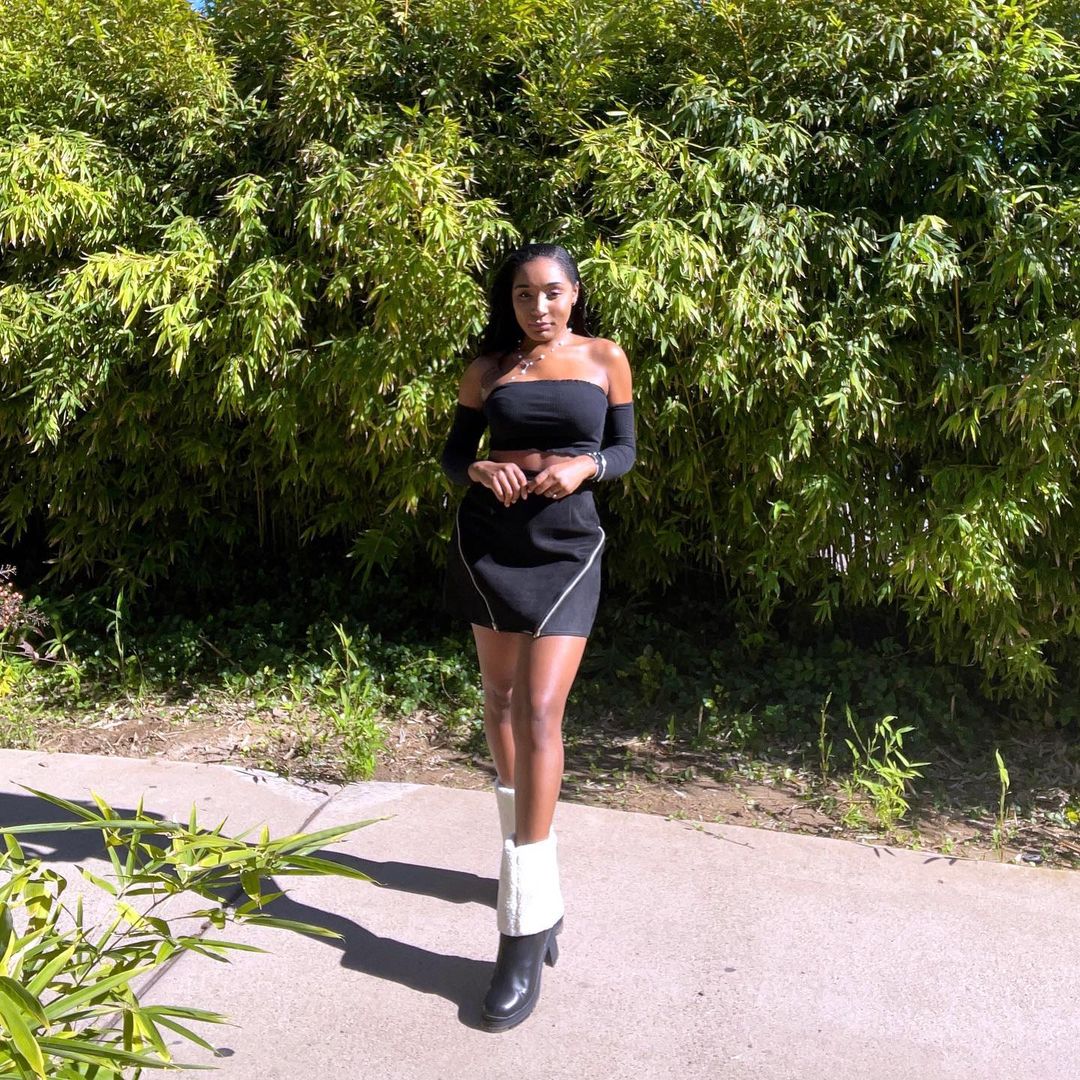 Havilah Smith's Exclusive Collection