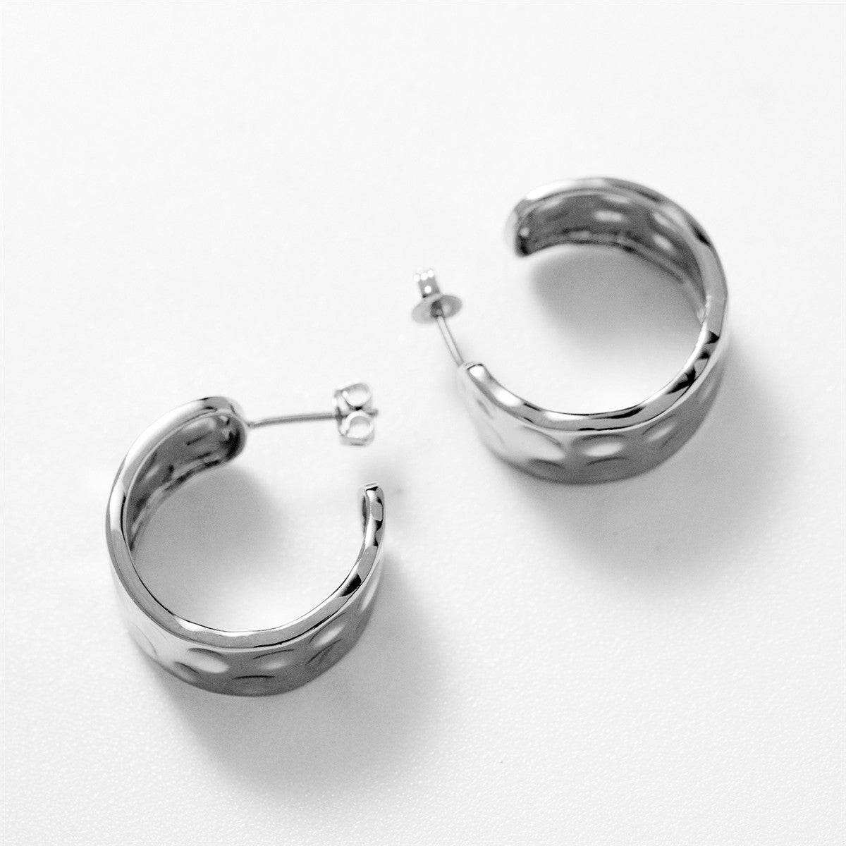 Letty 18k White Gold Plated 21mm Half Hoop Earrings