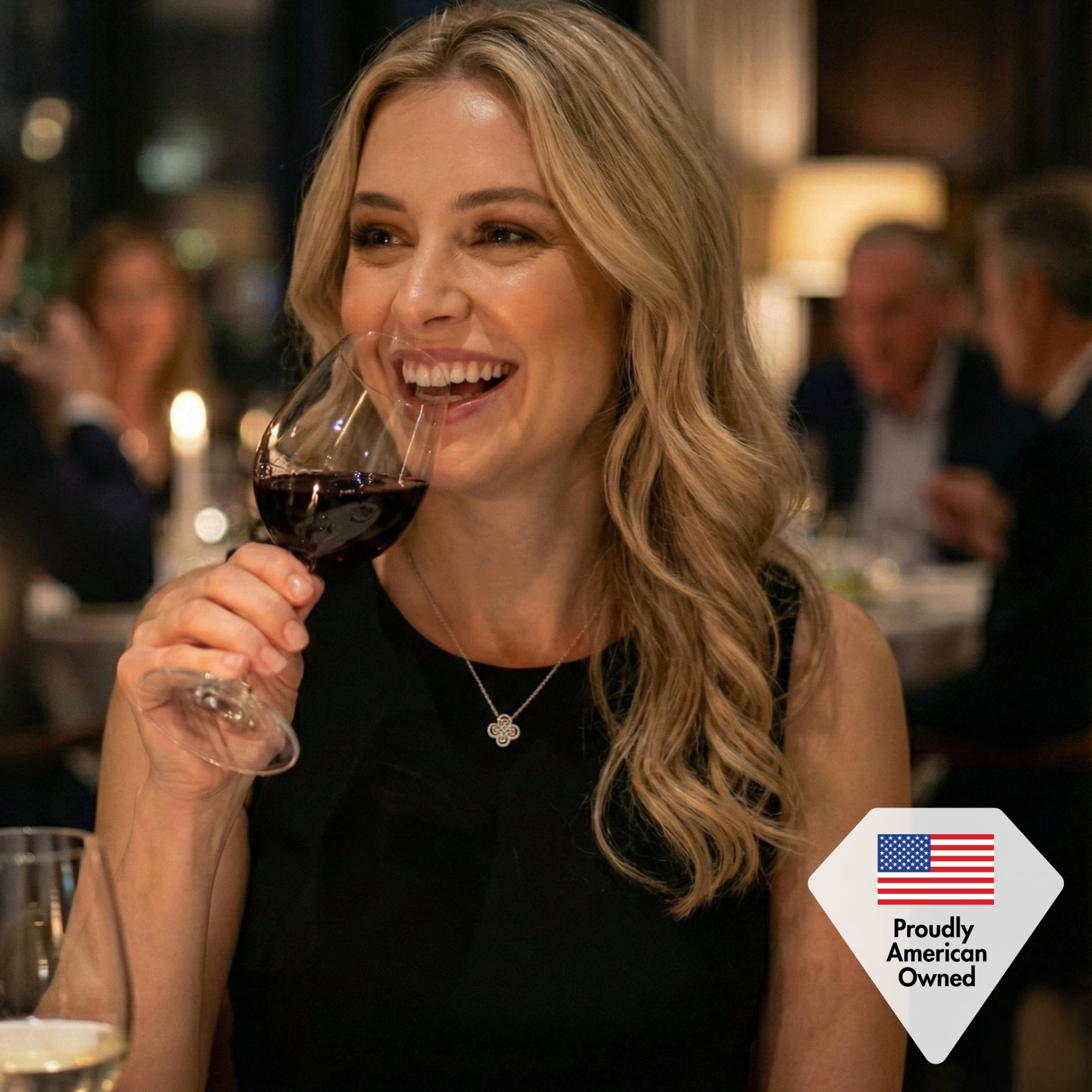 Marie 18k White Gold Plated Clover/Flower Pendant Necklace with Swarovski Crystals