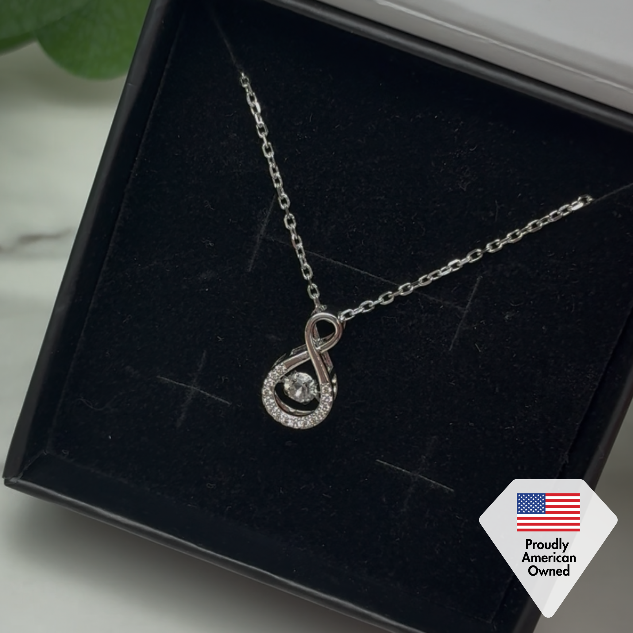 Martha 18k White Gold Plated Infinity Necklace & Limited Edition Ombre Card