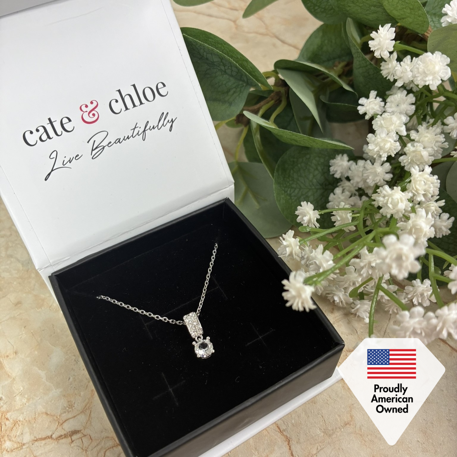 Monroe 18k White Gold Pendant Necklace with Round Cut Swarovski Crystals