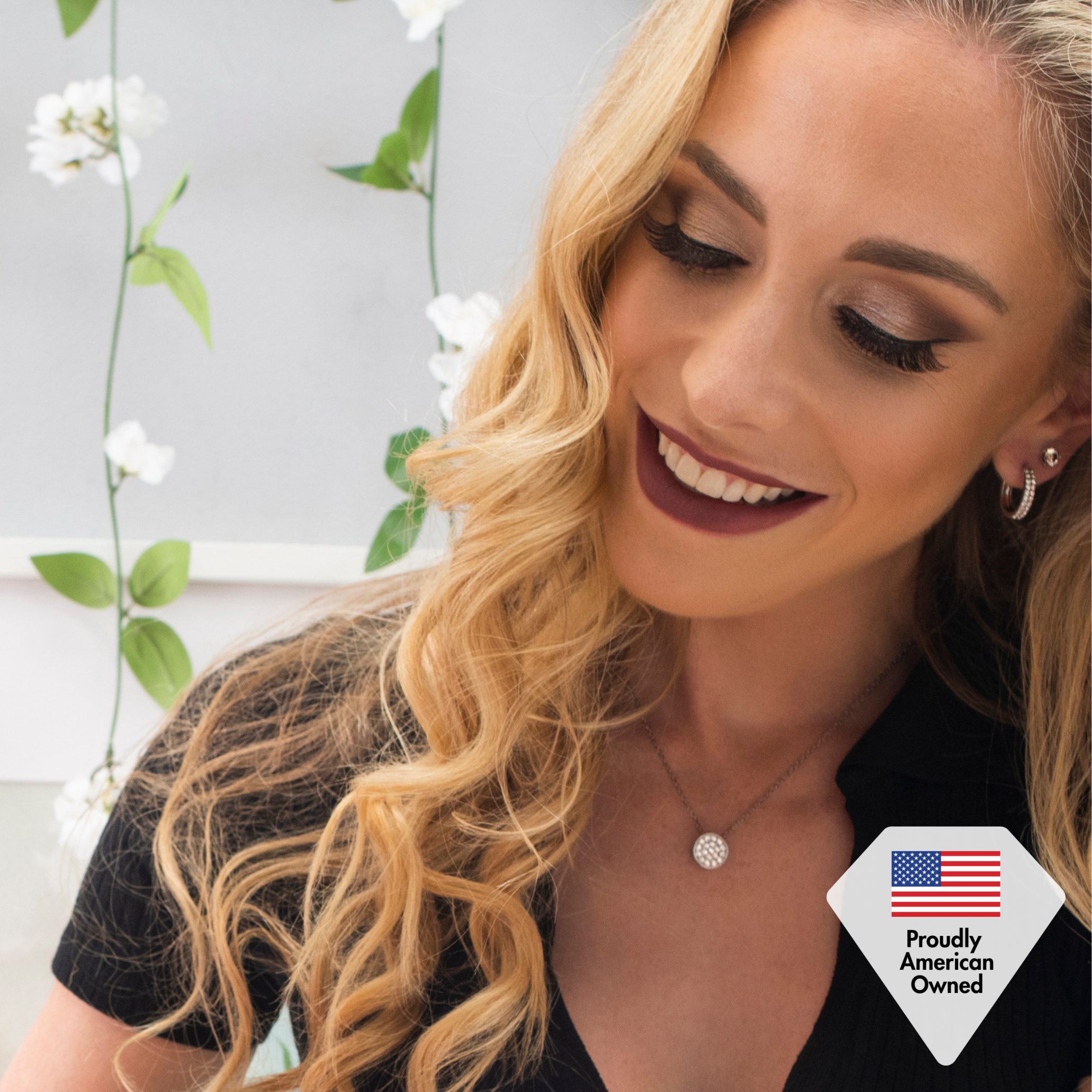 Nelly 18k White Gold Plated Pave Pendant Necklace with Swarovski Crystals– Fab Fav Sale