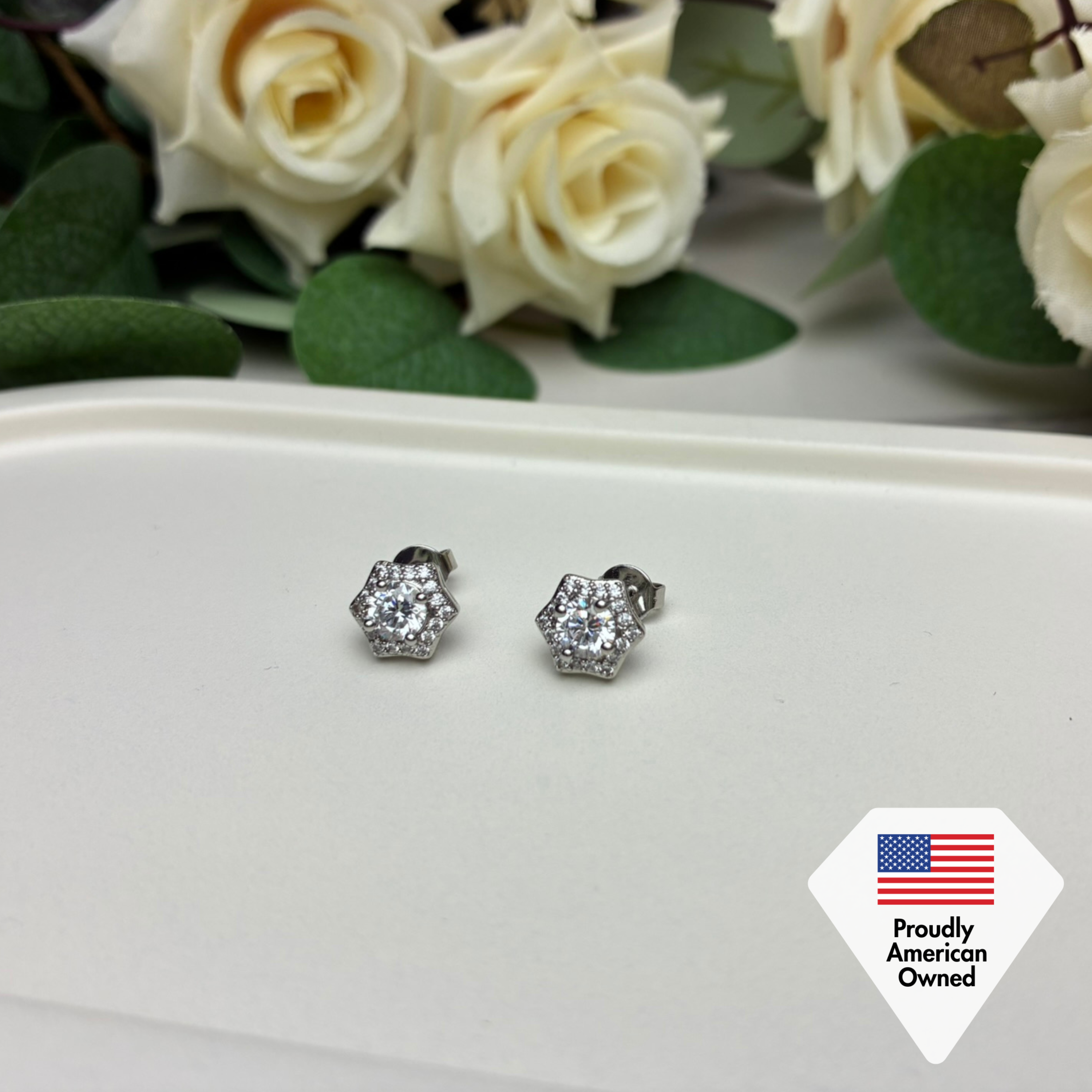 Poppy 18k White Gold Plated Stud Earrings with Simulated Diamond Crystals