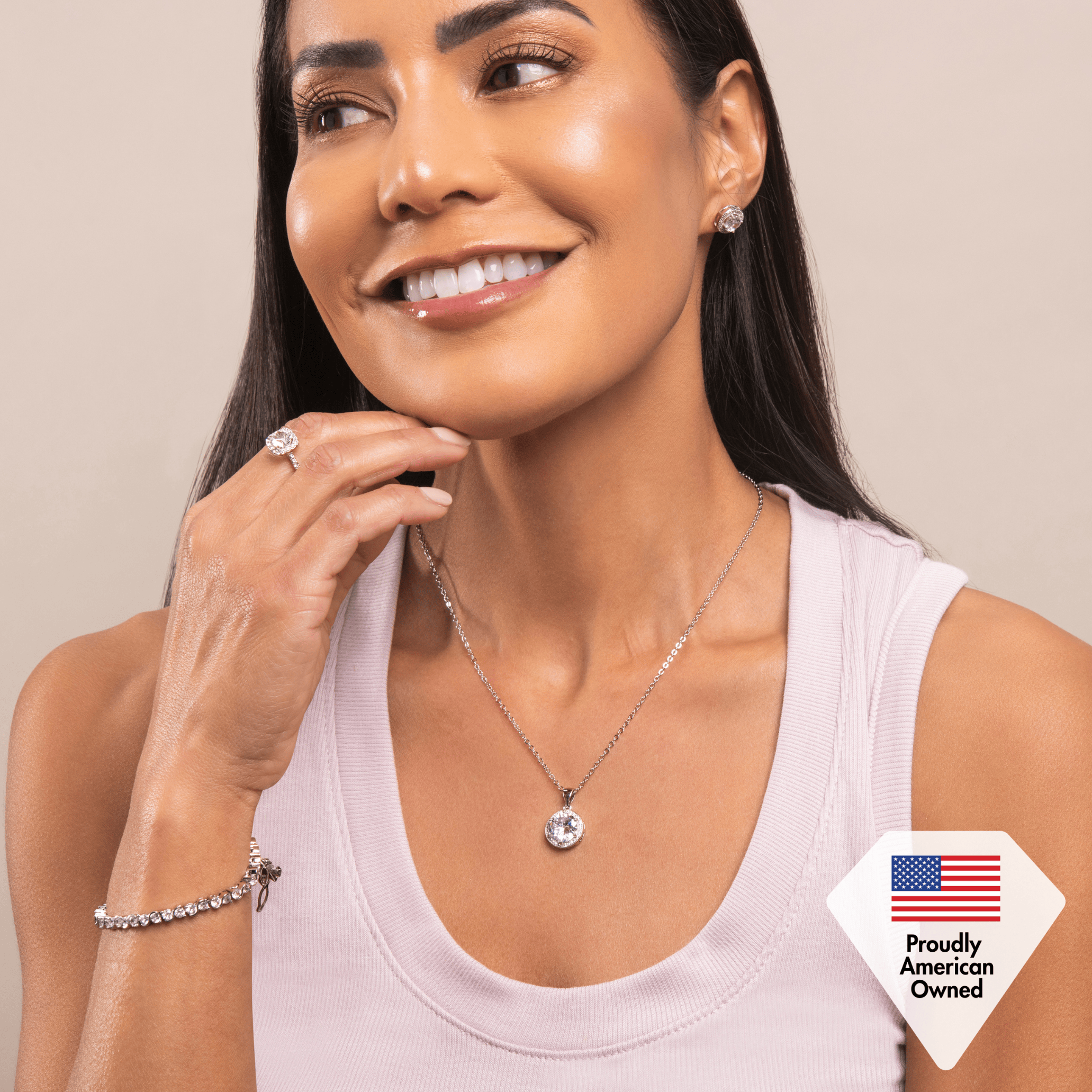 Sophia 18k White Gold Plated Pendant Necklace with Simulated Diamond Crystals