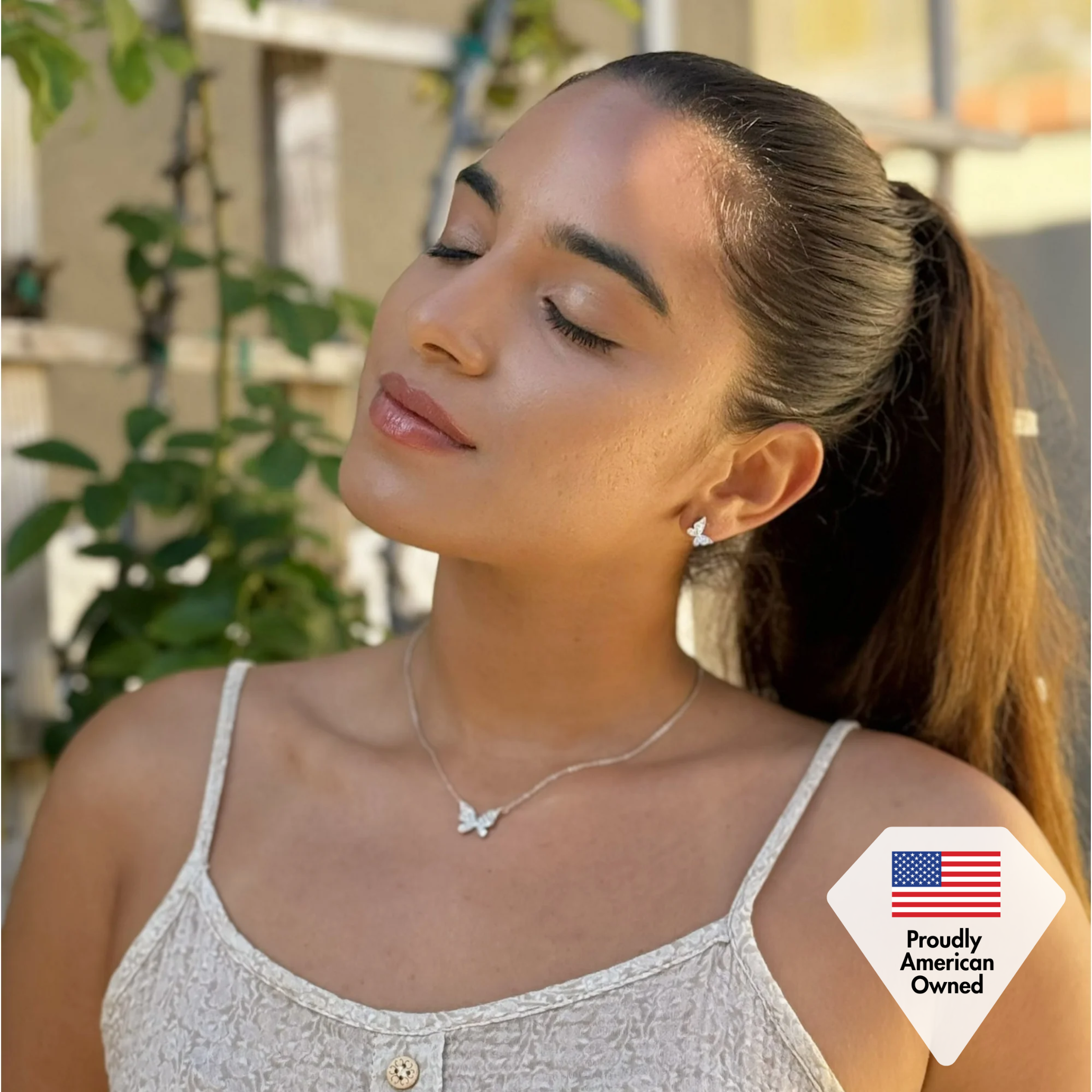 Yuenen 18k White Gold Plated Butterfly Necklace with Swarovski Crystals & Heartfelt Message for Daughter