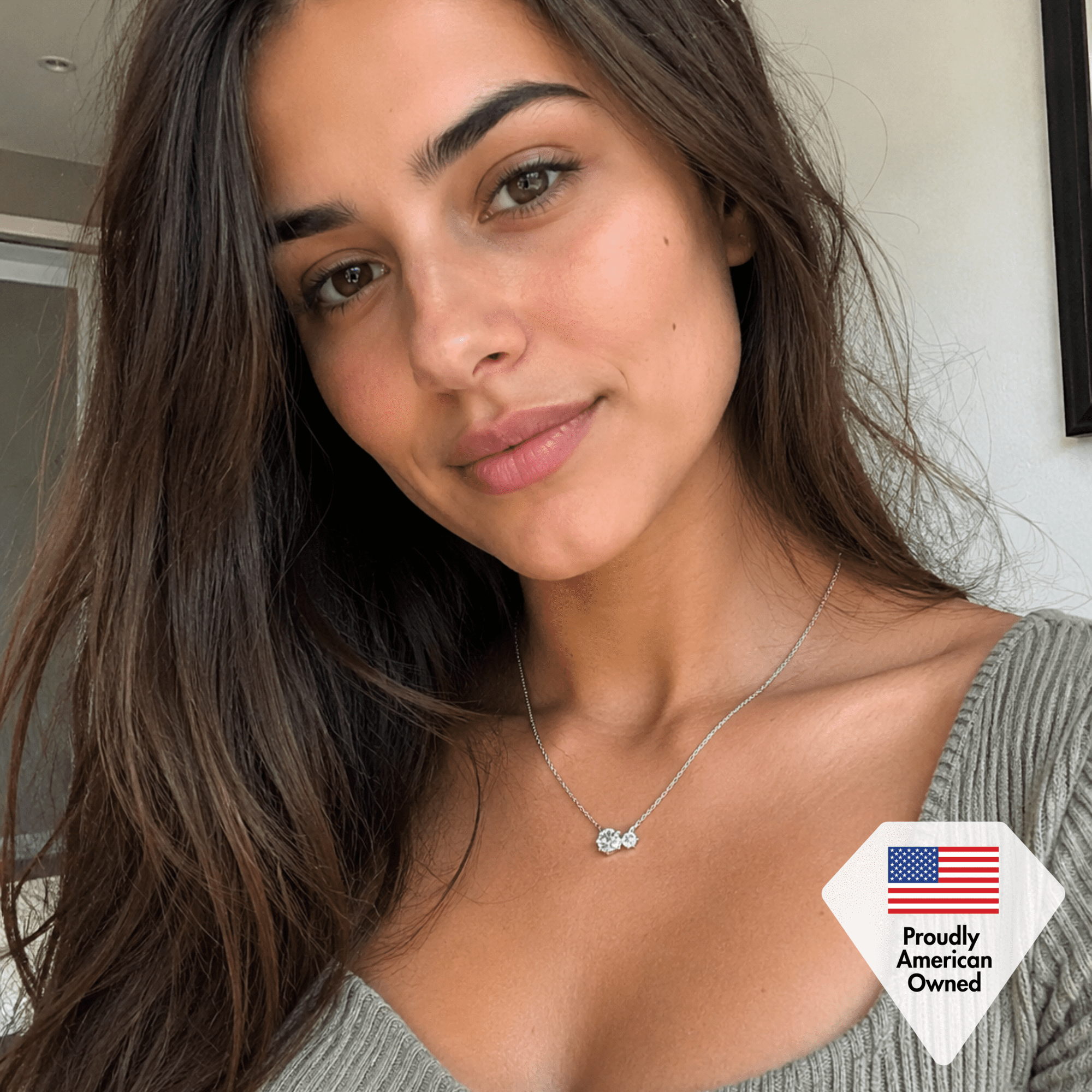 Emma 18k 白金镀 2 石水晶吊坠项链